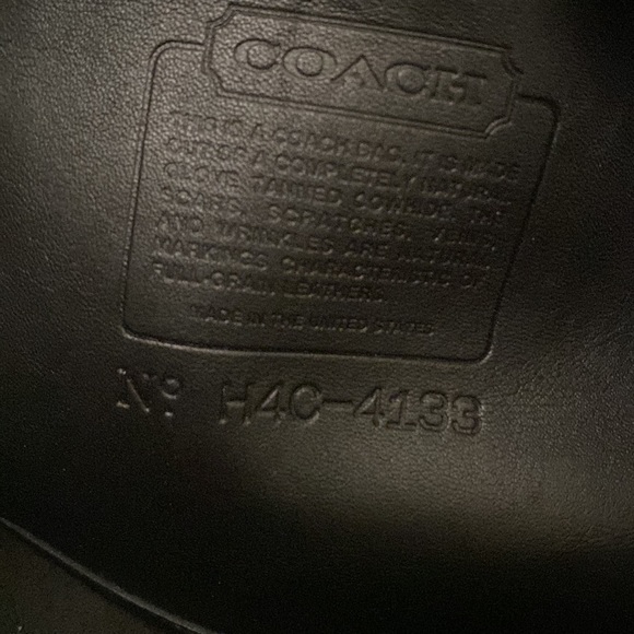 Coach Waverly Leather Bag. Vintage - Picture 4 of 8